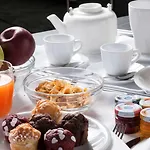 Radisson Naples Hotel