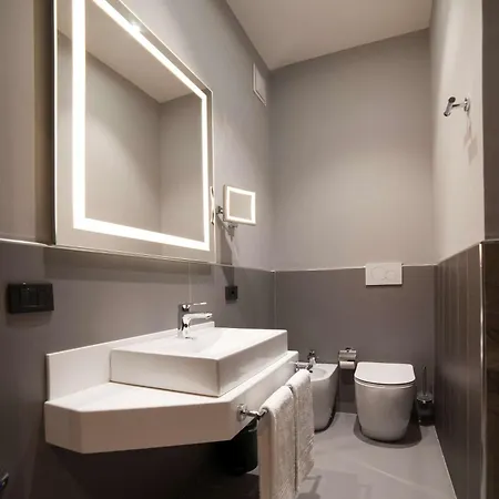 Ξενοδοχείο Radisson Naples 4*
