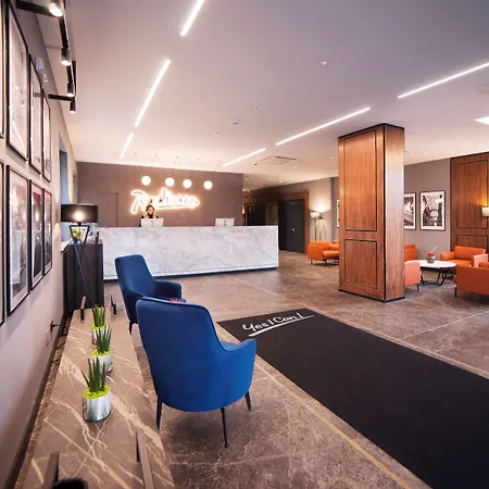 Radisson Naples 4* 诺拉
