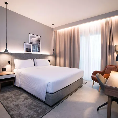Radisson Naples 4* 诺拉