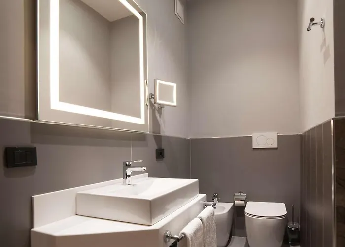 Hotel Radisson Naples 4*